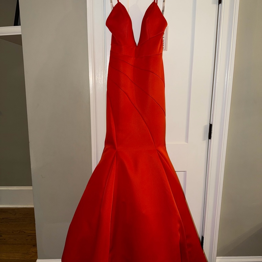 Red gown!!!❤️🌹